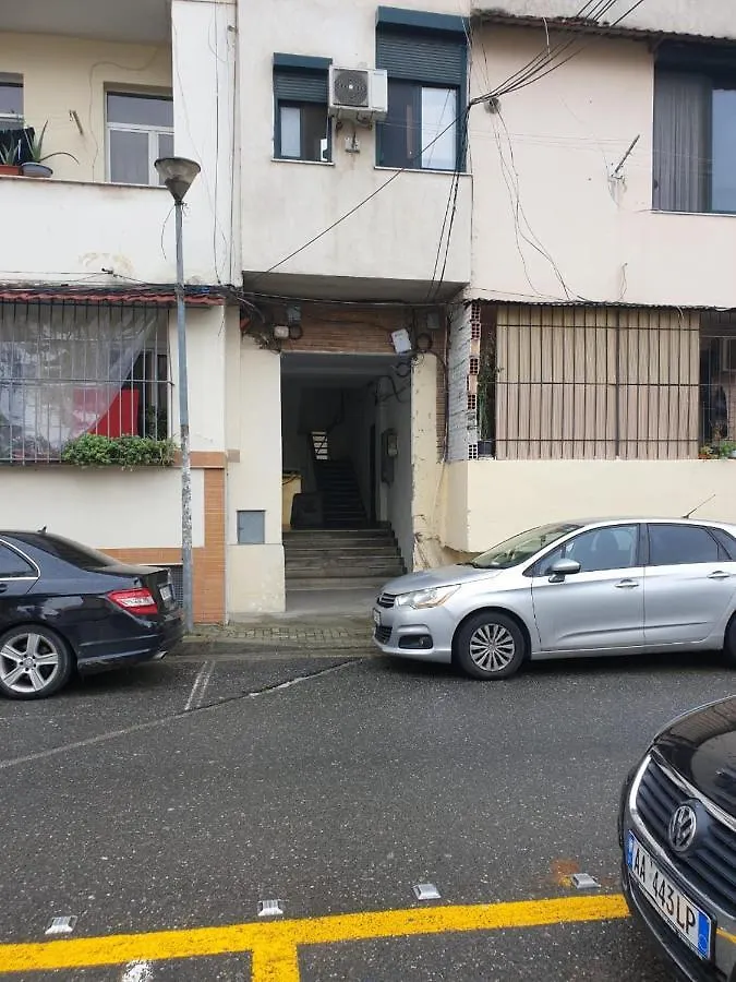 Ex-Block District Charming Studio Apartment With Treeish Sorrounding View! Tirana